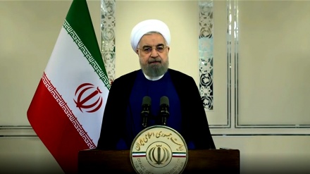 Rouhani all'assemblea ONU: gli Usa hanno 'i piedi dell'arroganza sul collo di nazioni indipendenti'