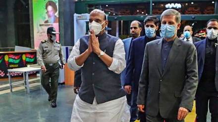 Le ministre indien de la Défense en visite à Téhéran