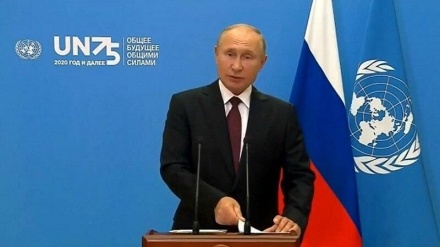 Путин: Россия дунё инқирозларини сиёсий йўл билан ҳал қилишни истайди