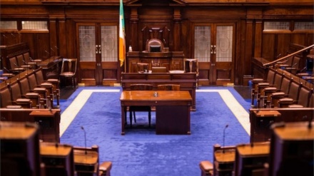 Covid Irlanda, finita l'auto-quarantena del governo 