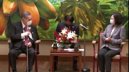 森元首相が台湾総統と会談「日台関係、一段と強固に」