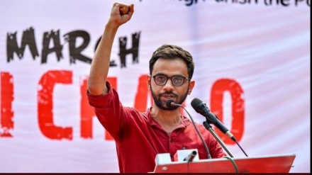 নেহরু বিশ্ববিদ্যালয়ে সাবেক ছাত্র নেতা ওমর খালিদ গ্রেফতার, নিন্দার ঝড়