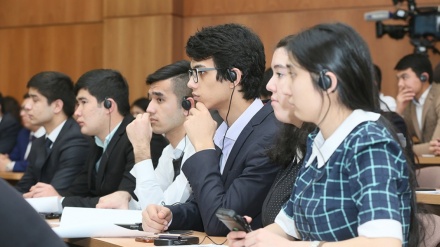 چهار هزار دانشجوی تاجیکستانی منتظر سفر به روسیه 