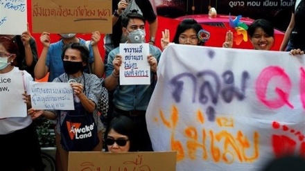 タイが反政府デモを受け首都で緊急措置、5人以上の集会を禁止