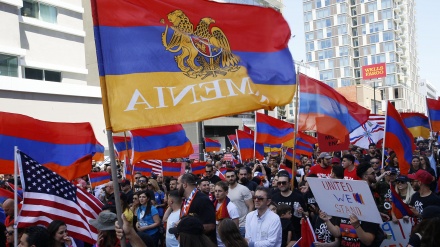 Armenasit protestojnë para konsullatës së Turqisë në Los Angeles