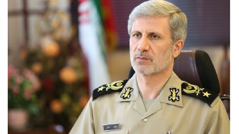 سرتیپ حاتمی: ایران آماده امضای توافقنامه نظامی با کشورهای حاشیه خلیج فارس است