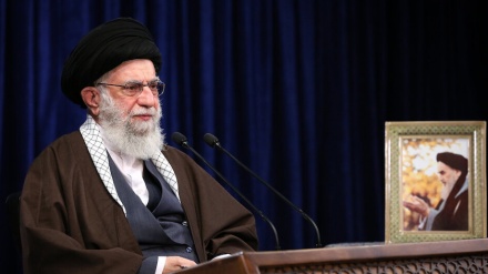 Lideri Suprem i Iranit mbi ofezat e Macron: A janë të njëjta liria e shprehjes dhe fyerja?