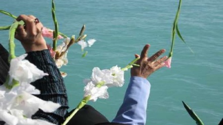 گلباران محل شهادت شهدای نبرد با بالگردهای آمریکا در خلیج فارس