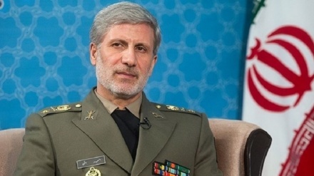 Hatami: Poder defensivo de Irán aumenta en batallas asimétricas a baja altitud