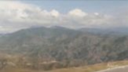 Nagorno-Karabakh, civili armeni in fuga dai bombardamenti