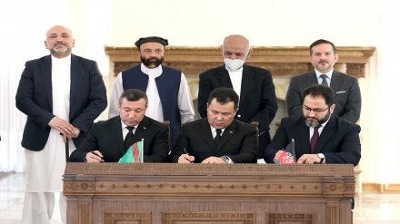 Kabulda Türkmenistanyň we Owganystanyň arasynda birnäçe möhüm resminamalara gol çekmek dabarasy geçirildi