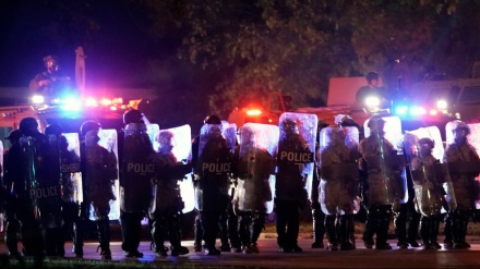米・ウィスコンシン州で、抗議者28人が警察により逮捕