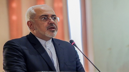 Zarif: EEUU interesado en  carreras armamentistas en el mundo