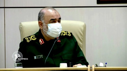 Tümgeneral Selami: Fars Körfezi, İran'ın sağlam bir savunma cephesidir