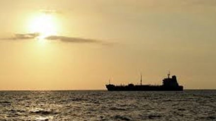 Yemen, affondata petroliera degli Emirati 