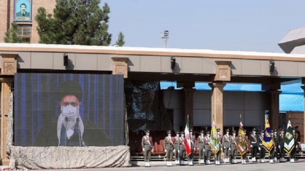 三军总司令：大放厥词的美国流氓惧怕伊朗人的实力