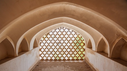 (FOTO) Iran, citta' storica Kahak a Qom- 1