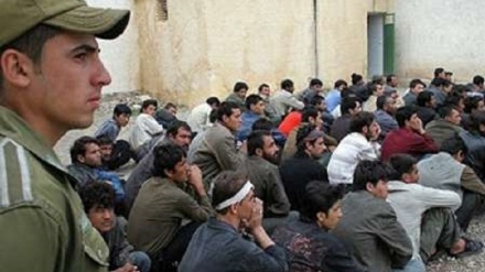 بازگرداندن صدها مهاجر غیرقانونی پاکستانی از ایران به کشورشان
