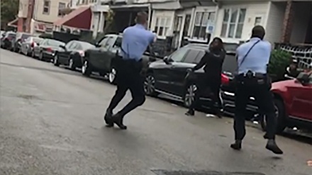 USA, afroamericano ucciso in Filadelfia: scontri