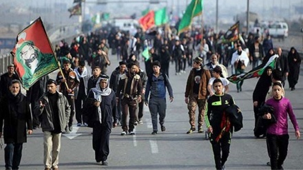 Video+Fotos: Los musulmanes conmemoran ceremonia de Arbaín en Irak