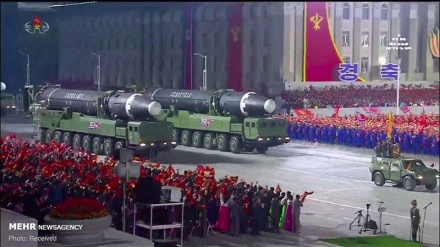 Fotos: Kim en desfile militar