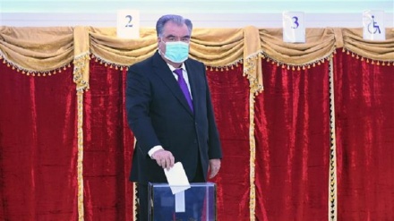  Rahmon on course for fifth term as Tajiks vote in presidential election 