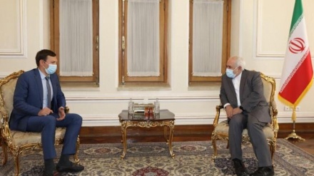  ظریف: مذاکرات درباره سانحه هواپیمای اوکراینی با همکاری و تعامل به نتیجه می‌رسد