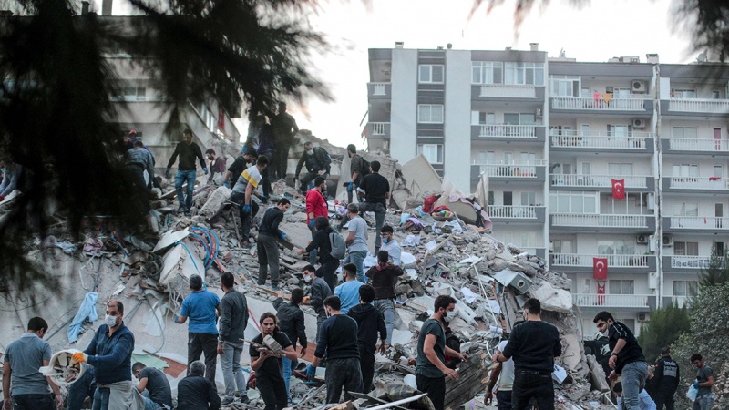 افزایش شمار قربانیان زلزله ترکیه و یونان به 26 نفر