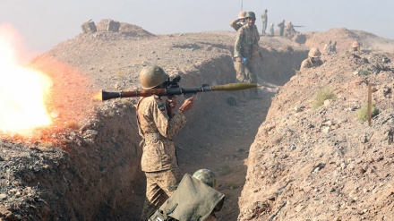 Forcat tokësore të ushtrisë së Iranit zhvillojnë stërvitje