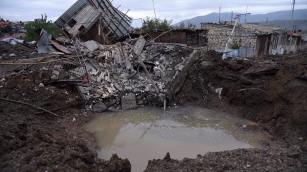  Iran Foreign Ministry sends official note of protest to warring sides in Karabakh over extension of hostilities to its territory 