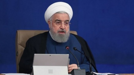 Rohani: Occidentales dejen de interferir en asuntos internos de musulmanes 