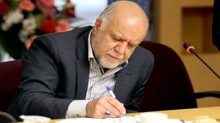  Zanganeh: ABŞ-nyň Eýranyň nebit eksportyny çäklendirmek syýasaty başa barmady