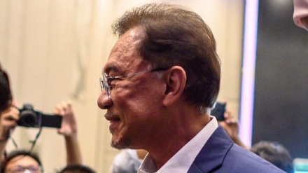 Malaysia's Anwar summoned by police over complaints ahead of meeting with monarch