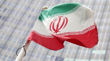 イランが、予想される決議に関してIAEAに文書で警告