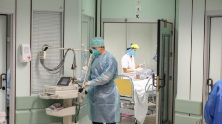 Covid Belgio, emergenza: in corsia anche medici positivi