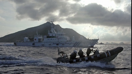 尖閣諸島をめぐり、日本と中国の間に緊張の火花