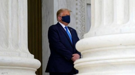 АҚШ президенти Оқ уйга қайтди 