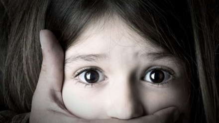 豪州で、児童搾取容疑により44人逮捕