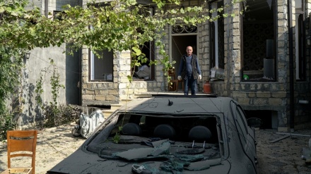 Armenia threatens to recognize Karabakh as fresh fighting continues