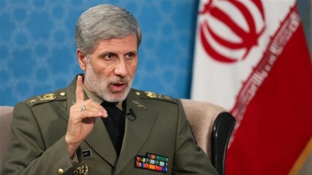 イラン国防軍需相、「犯罪、テロ、愚かな行為は、どれも報復なしに済まない」