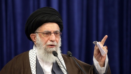 イラン最高指導者、「アメリカの大言壮語する臆病者はイランの力を恐れている」