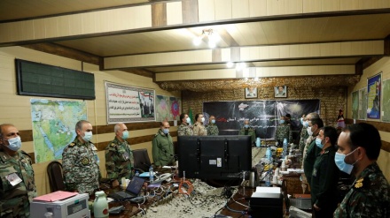 “velayat99 天空捍卫者专项防空演习”的第二天