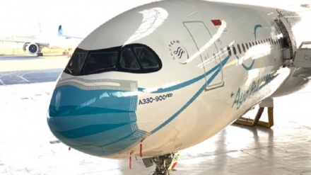 انډونیزیا  کښې الوتکو هم ماسکونه واچول 