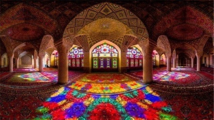 (FOTO) La moschea rosa di Shiraz - 1