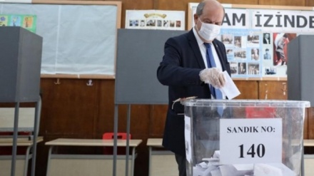 (FOTO) Cipro del Nord: alle urne per il ballottaggio presidenziali - 1