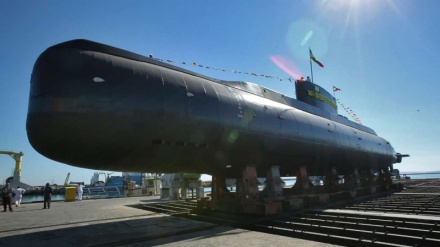 伊朗军队制造潜艇