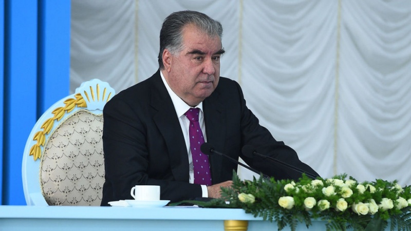 امامعلی رحمان 10 فرمان جدید برای تغییرات مدیریتی در تاجیکستان صادر کرد