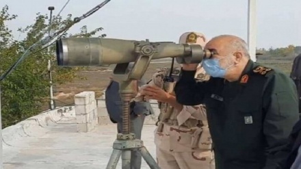 מפקד משמרות המהפכה סייר בצפון מערב איראן