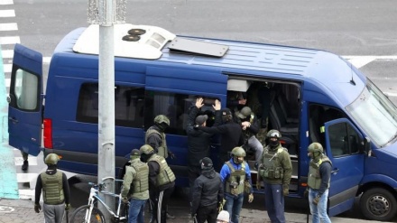 Bielorussia: oltre 200 arresti durante recenti proteste 