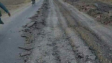 تخریب شاهراه غزنی – پکتیکا توسط طالبان